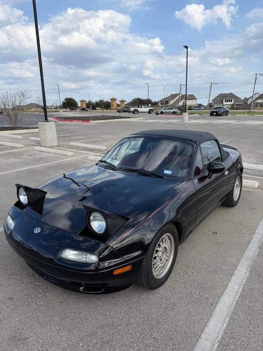 1993 Mazda NA MX-5 Miata - Image 7 of 8