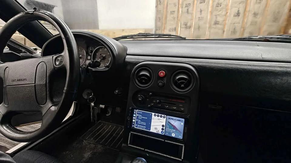 1993 Mazda NA MX-5 Miata - Image 8 of 10
