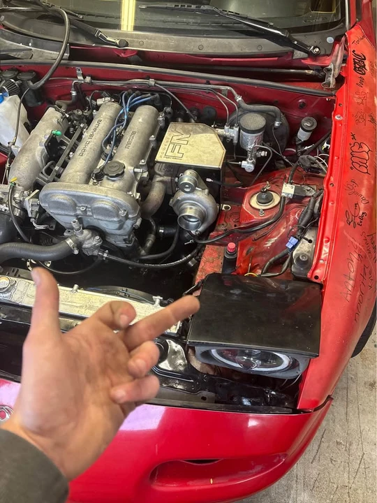 1993 Mazda NA MX-5 Miata - Image 6 of 8