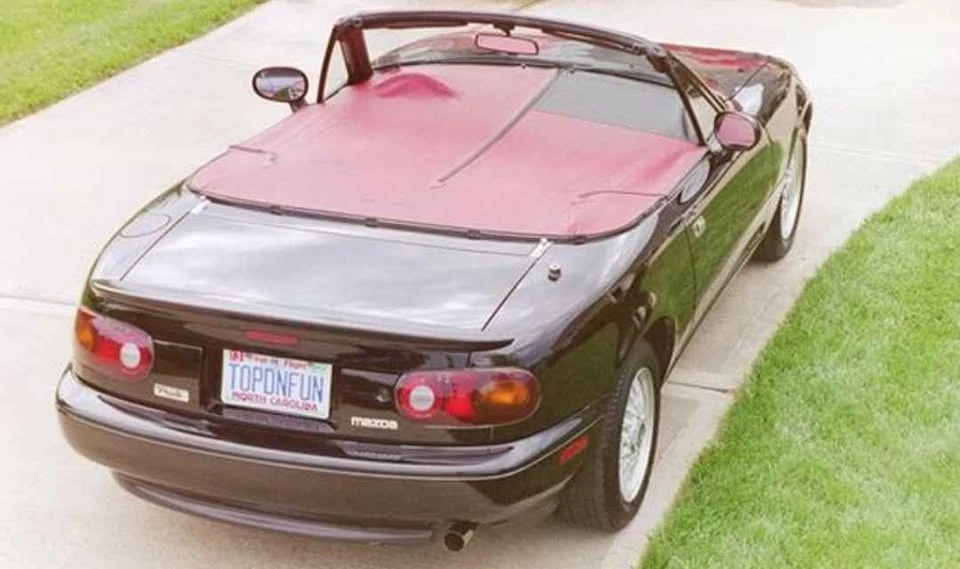 1993 Mazda NA MX-5 Miata - Image 16 of 17