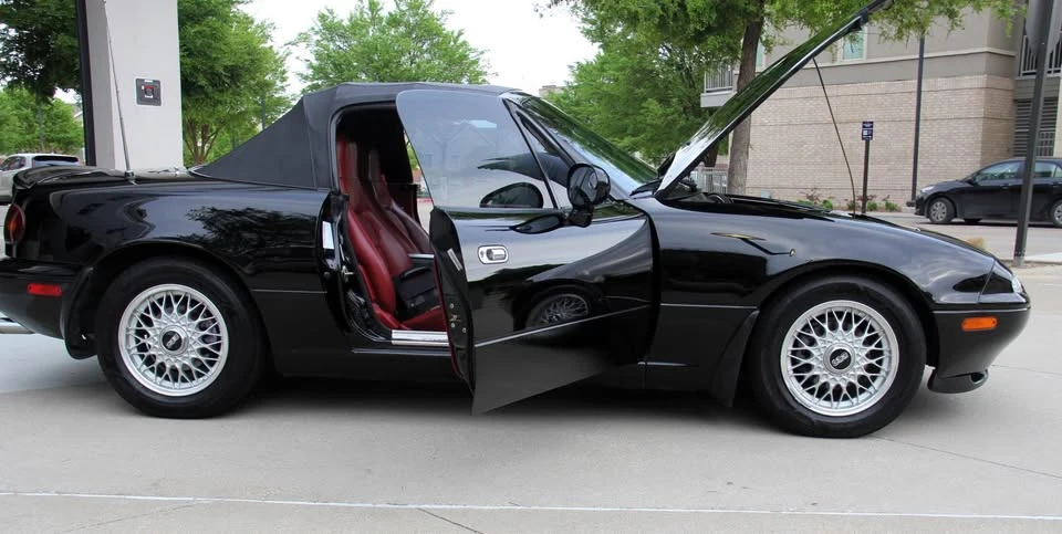 1993 Mazda NA MX-5 Miata - Image 13 of 20