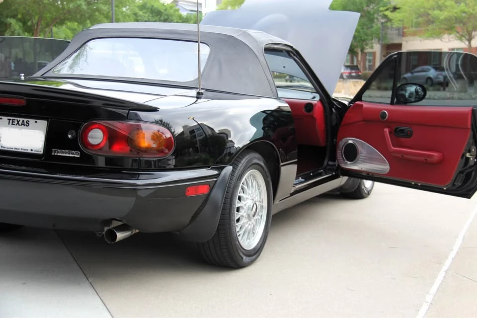 1993 Mazda NA MX-5 Miata - Image 12 of 20