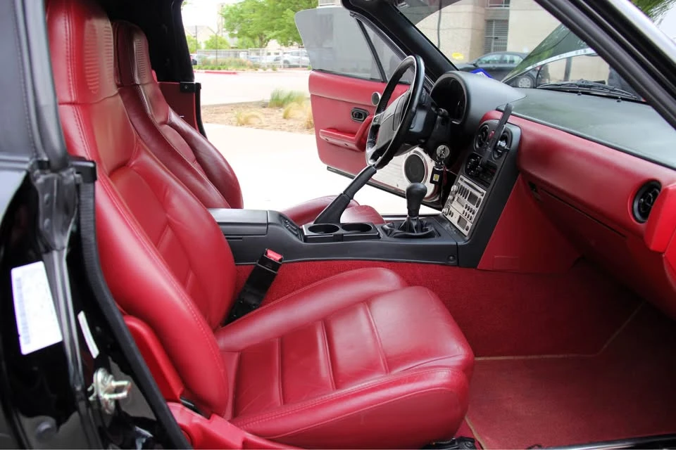 1993 Mazda NA MX-5 Miata - Image 16 of 20