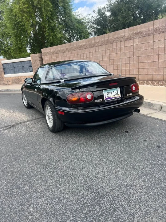 1993 Mazda NA MX-5 Miata - Image 10 of 15