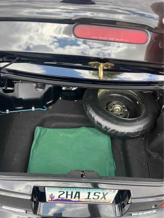 1993 Mazda NA MX-5 Miata - Image 13 of 15