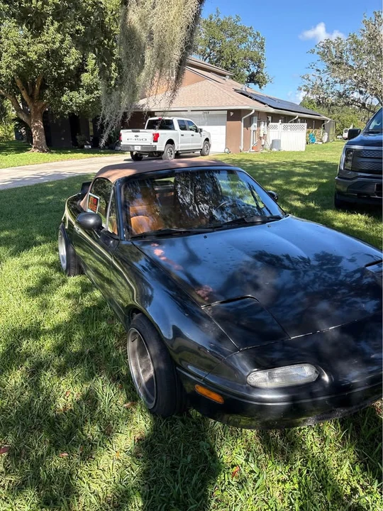 1993 Mazda NA MX-5 Miata - Image 6 of 9