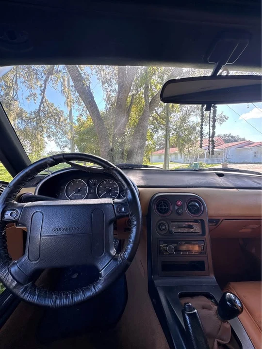 1993 Mazda NA MX-5 Miata - Image 5 of 9