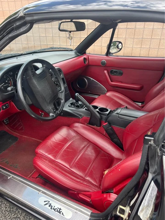 1993 Mazda NA MX-5 Miata - Image 12 of 15