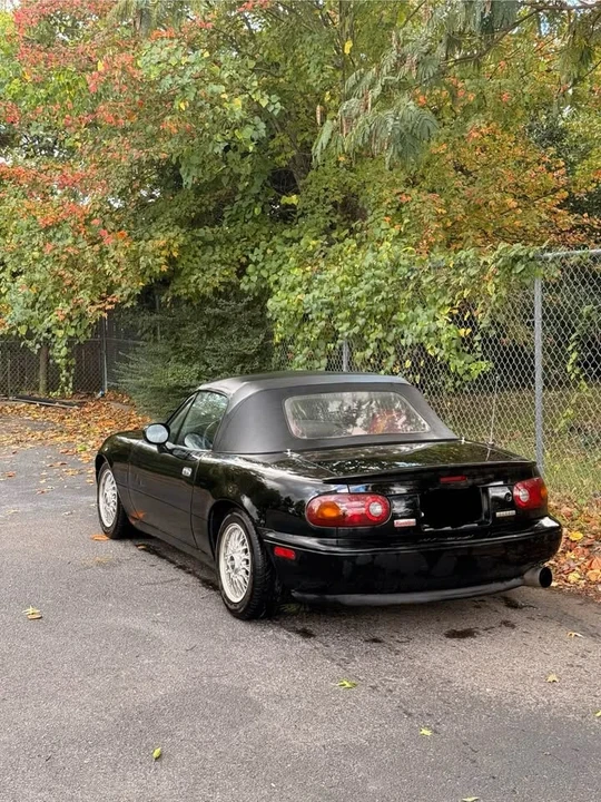 1993 Mazda NA MX-5 Miata - Image 2 of 14