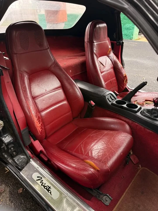 1993 Mazda NA MX-5 Miata - Image 9 of 14