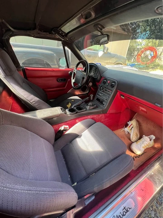 1993 Mazda NA MX-5 Miata - Image 8 of 9