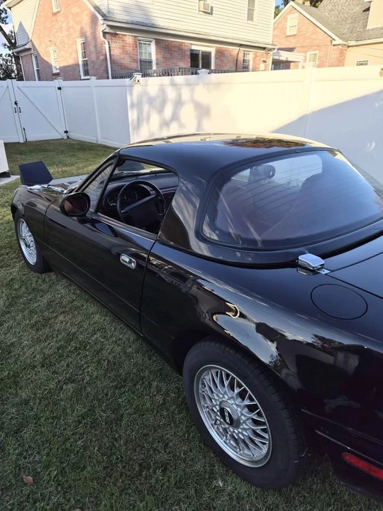 1993 Mazda NA MX-5 Miata - Image 5 of 19