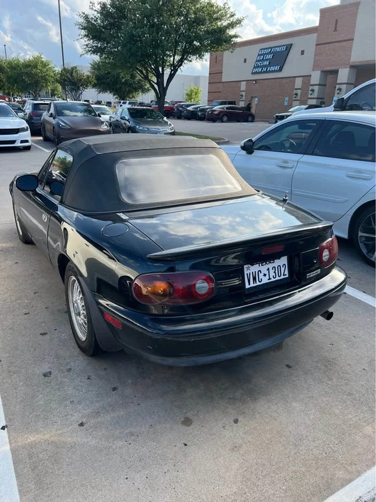 1993 Mazda NA MX-5 Miata - Image 4 of 9