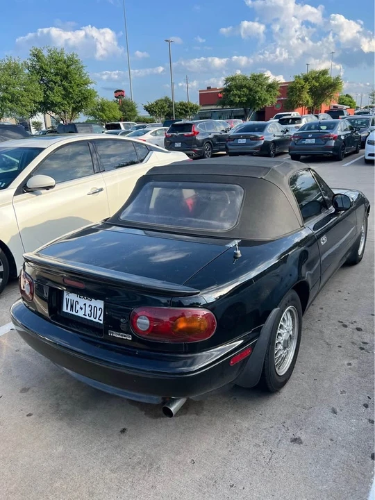 1993 Mazda NA MX-5 Miata - Image 3 of 9