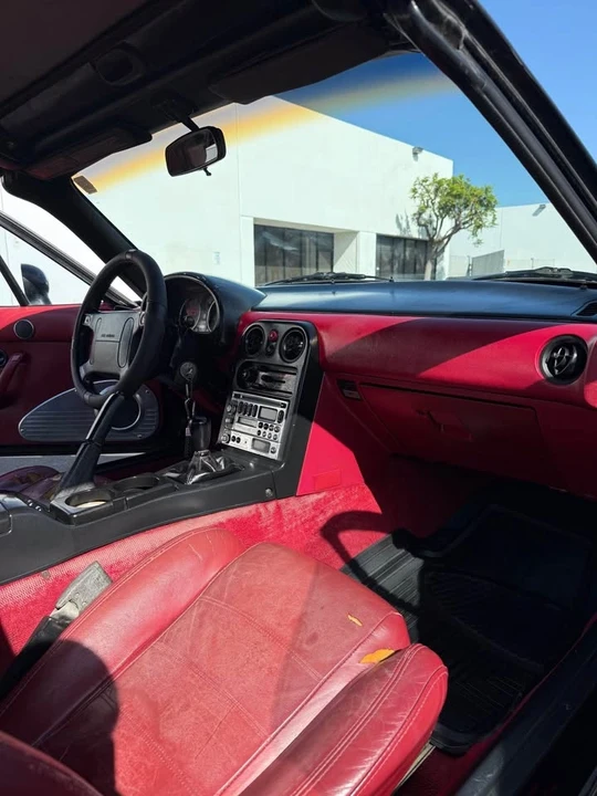 1993 Mazda NA MX-5 Miata - Image 7 of 7