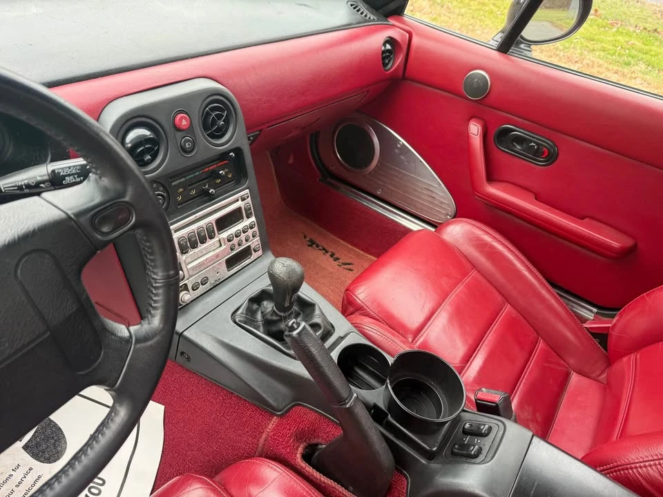 1993 Mazda NA MX-5 Miata - Image 3 of 17