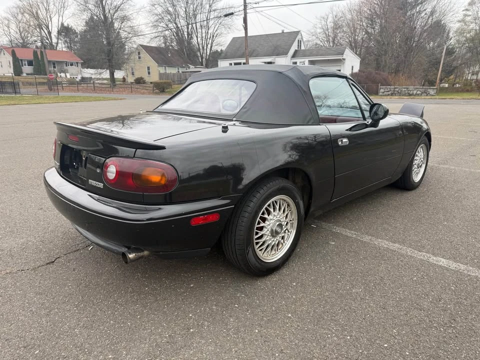 1993 Mazda NA MX-5 Miata - Image 5 of 17