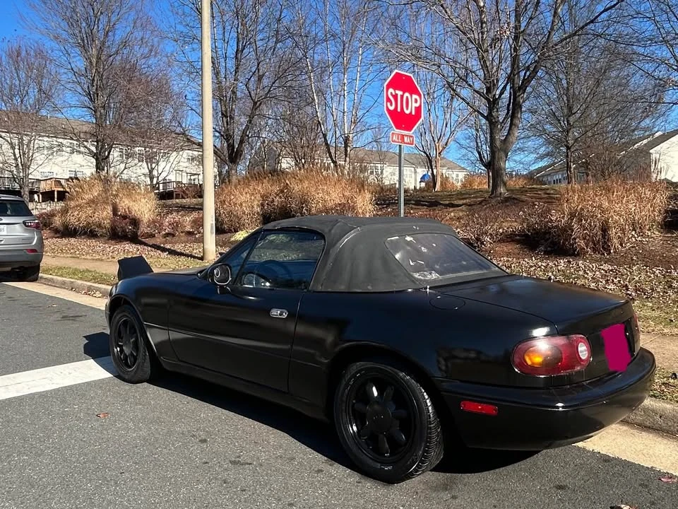 1993 Mazda NA MX-5 Miata - Image 6 of 9