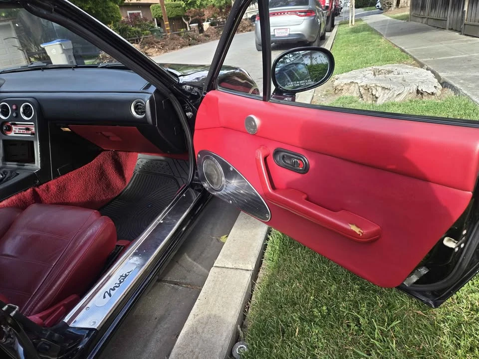 1993 Mazda NA MX-5 Miata - Image 13 of 16