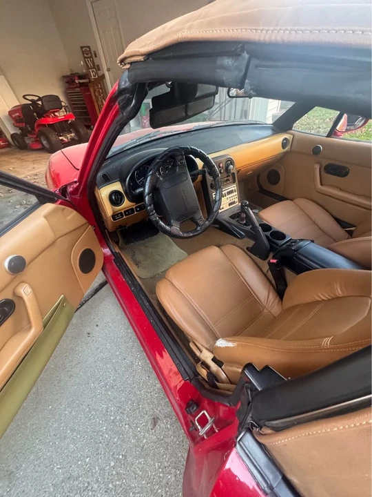 1993 Mazda NA MX-5 Miata - Image 3 of 5