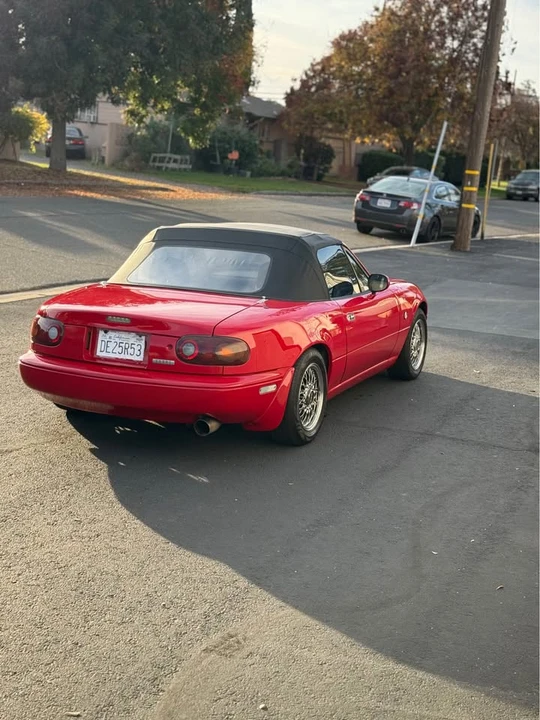 1993 Mazda NA MX-5 Miata - Image 3 of 12