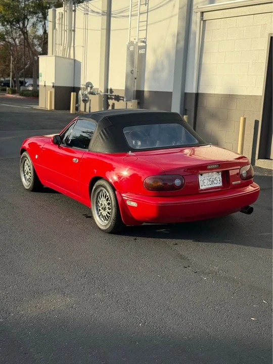 1993 Mazda NA MX-5 Miata - Image 4 of 12