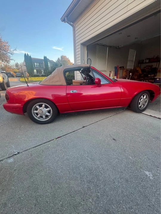 1993 Mazda NA MX-5 Miata - Image 2 of 5