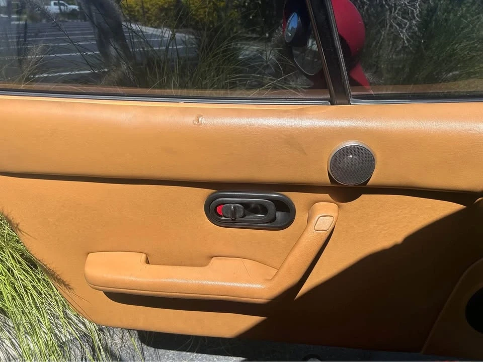 1993 Mazda NA MX-5 Miata - Image 5 of 8