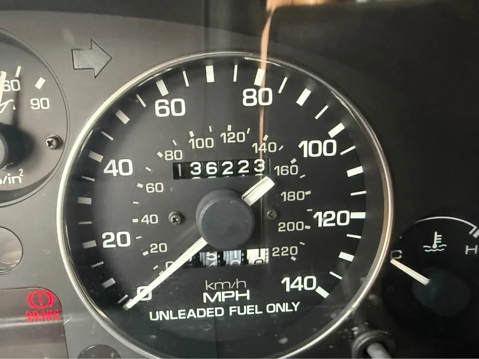 1993 Mazda NA MX-5 Miata - Image 8 of 8