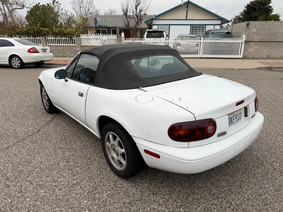 1993 Mazda NA MX-5 Miata - Image 2 of 9