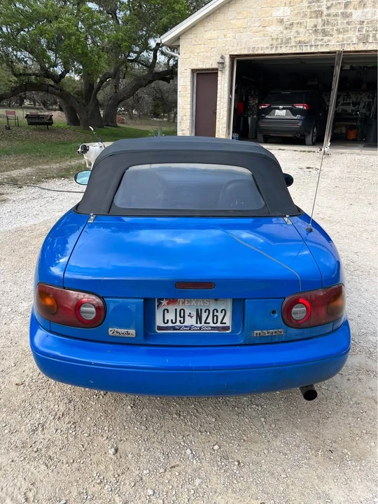 1993 Mazda NA MX-5 Miata - Image 9 of 17