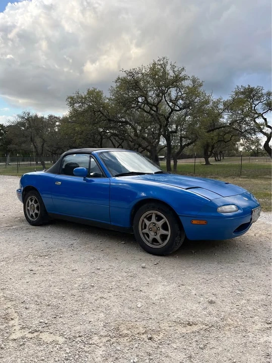 1993 Mazda NA MX-5 Miata - Image 5 of 17