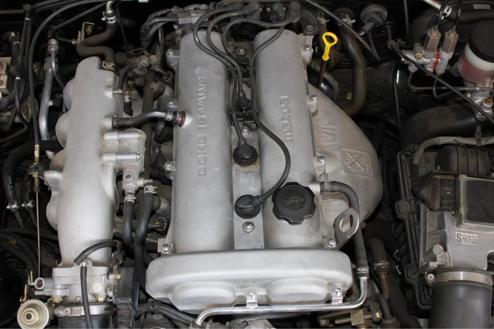 1993 Mazda NA MX-5 Miata - Image 12 of 15