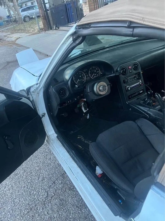 1993 Mazda NA MX-5 Miata - Image 2 of 6