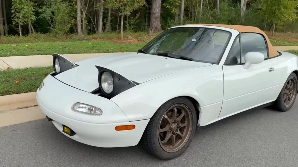 1993 Mazda NA MX-5 Miata - Image 2 of 8