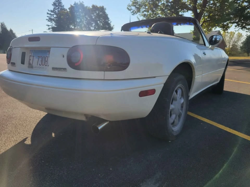 1993 Mazda NA MX-5 Miata - Image 14 of 14