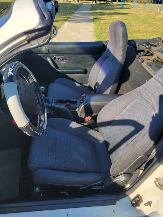 1993 Mazda NA MX-5 Miata - Image 11 of 14