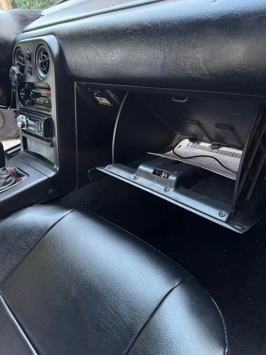 1993 Mazda NA MX-5 Miata - Image 15 of 18