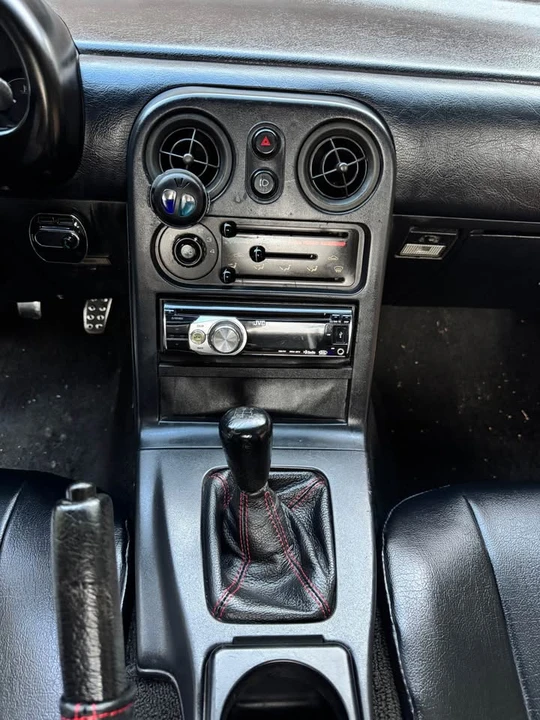 1993 Mazda NA MX-5 Miata - Image 13 of 18