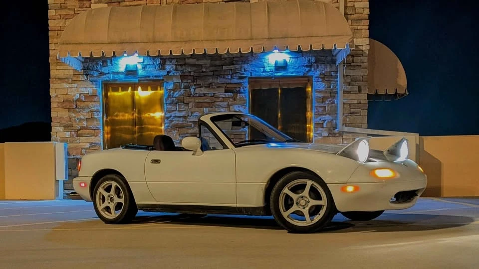 1993 Mazda NA MX-5 Miata - Image 6 of 7