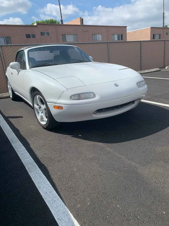 1993 Mazda NA MX-5 Miata - Image 2 of 7