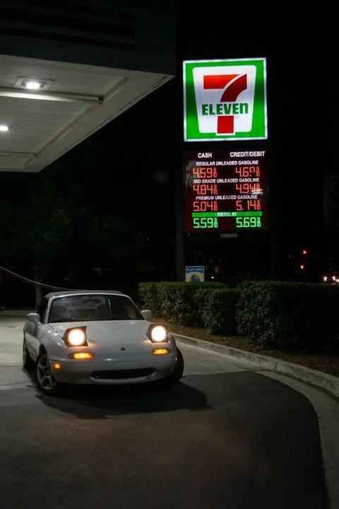 1993 Mazda NA MX-5 Miata - Image 3 of 7