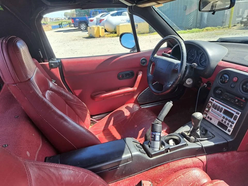 1993 Mazda NA MX-5 Miata - Image 15 of 15