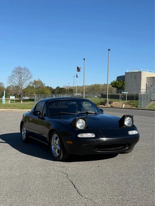 1993 Mazda NA MX-5 Miata - Image 2 of 14