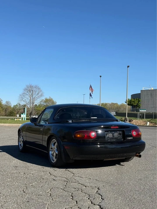 1993 Mazda NA MX-5 Miata - Image 8 of 14
