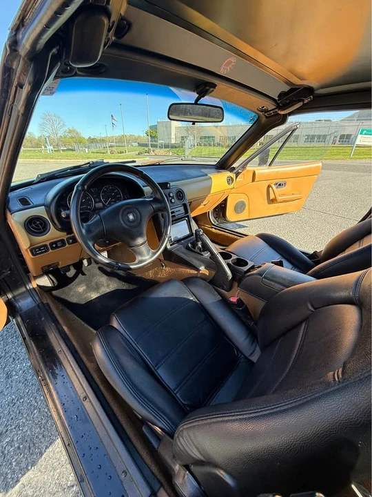 1993 Mazda NA MX-5 Miata - Image 10 of 14