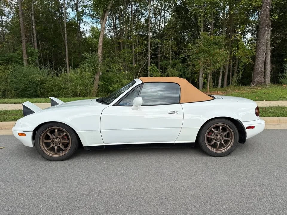 1993 Mazda NA MX-5 Miata - Image 4 of 12
