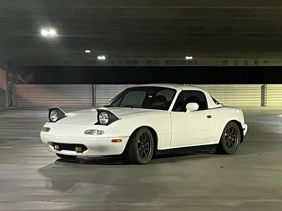 1993 Mazda NA MX-5 Miata - Image 5 of 12