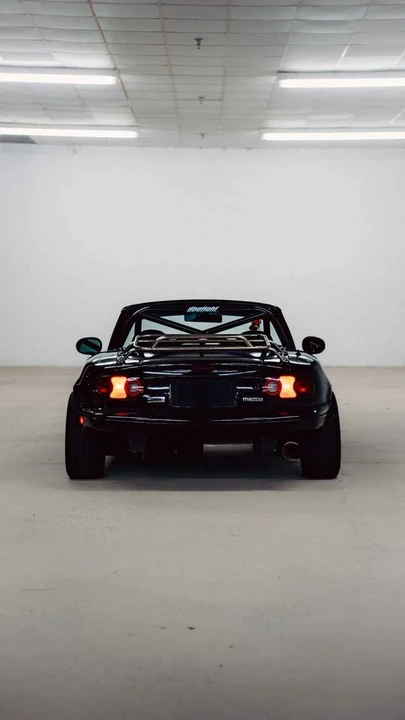 1993 Mazda NA MX-5 Miata - Image 2 of 8