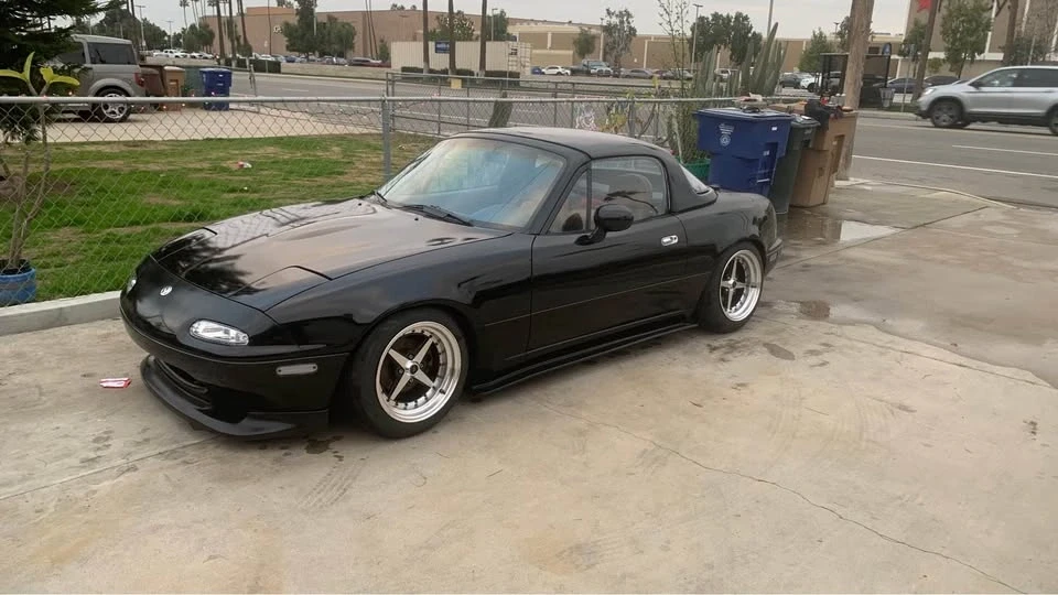 1993 Mazda NA MX-5 Miata - Image 2 of 3